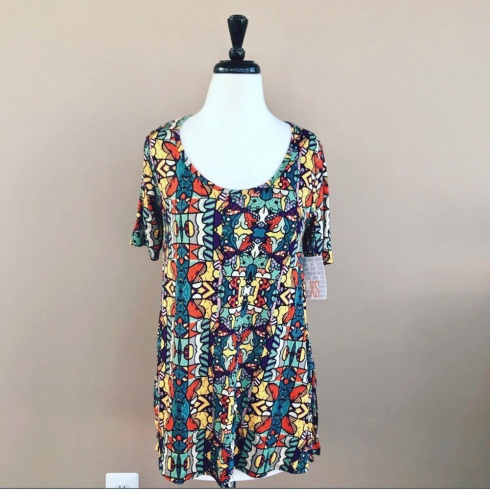 • LulaRoe • Perfect Tee Abstract Colorful XS New